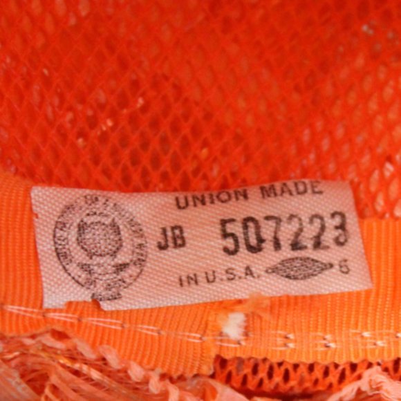 Vintage 1960s Breton hat in soft orange - Picture 4 of 9